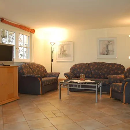 Altes Backhaus 1 * Althagen
